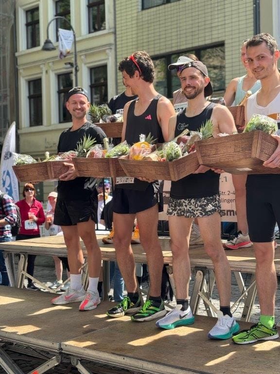 Siegerehrung beim 40. Dauerlauf 2025